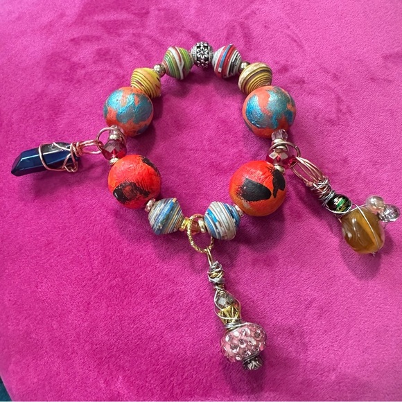 Handmade Charm Bracelet with Hand-Painted Beads & Wire-Wrapped Accents 6-7 3130 - Picture 6 of 13